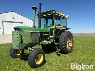 1971 John Deere 4320 2WD Tractor
