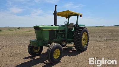 1972 John Deere 4320 2WD Tractor