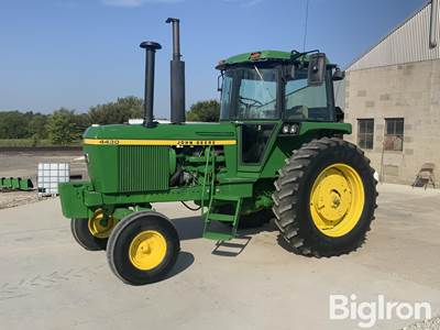 1975 John Deere 4430H 2WD Row-Crop Tractor