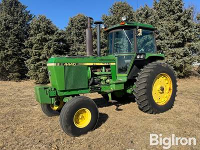 1979 John Deere 4440 2WD Tractor