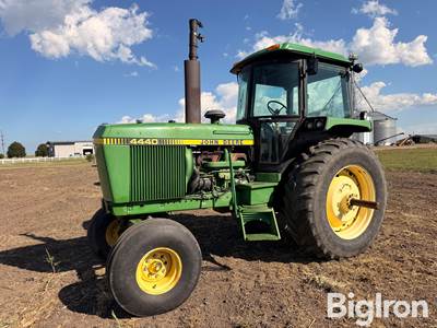 1981 John Deere 4440 2WD Tractor
