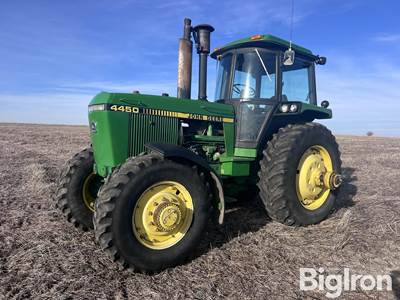 1984 John Deere 4450 MFWD Tractor