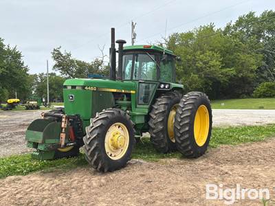 1983 John Deere 4450 MFWD Tractor