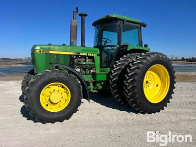 1990 John Deere 4455 MFWD Tractor