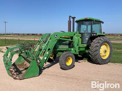 1989 John Deere 4455 2WD Tractor w/Loader & Grapple