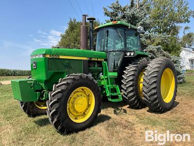 1989 John Deere 4555 MFWD Tractor