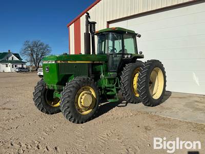 1990 John Deere 4755 MFWD Tractor