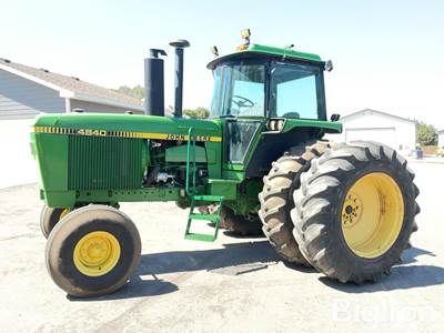 1978 John Deere 4840 2WD Powershift Tractor