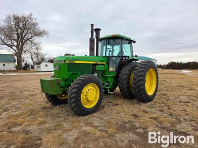 1991 John Deere 4955 MFWD Tractor