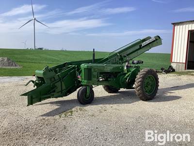 1955 John Deere 50 Windrow Loader