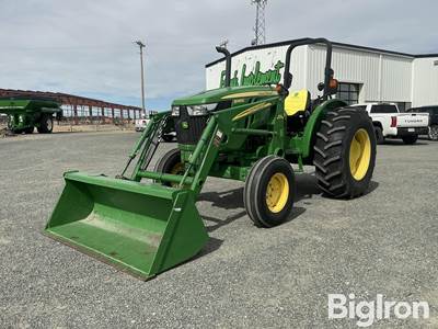 2015 John Deere 5065 E 2WD Tractor w/Loader