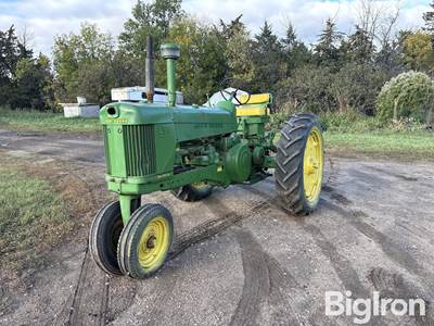 1959 John Deere 530 2WD Tractor