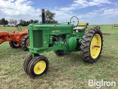 1954 John Deere 60 2WD Tractor