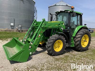 2022 John Deere 6120M MFWD Tractor w/620R Mechanical Self-Leveling Loader