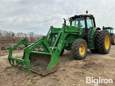 2019 John Deere 6130M MFWD Tractor w/Loader