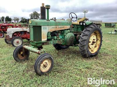 1959 John Deere 630 2WD Tractor