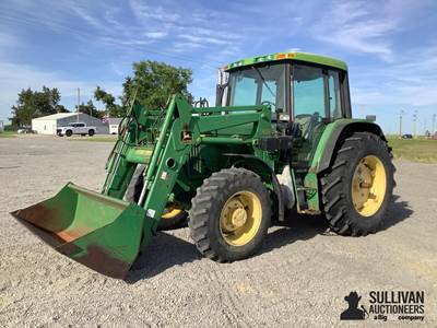 John Deere 6410 4WD Tractor w/Loader