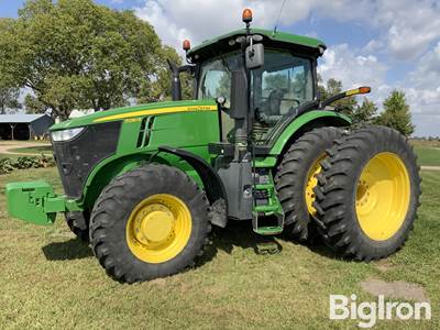 2015 John Deere 7230R MFWD Tractor