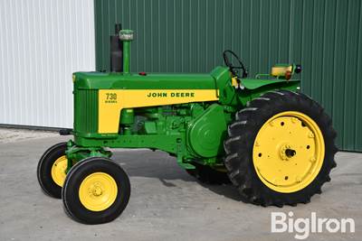 1960 John Deere 730 2WD Tractor