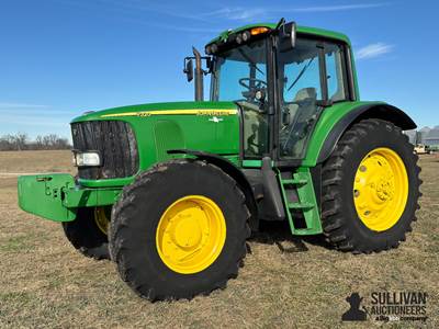 2007 John Deere 7320 MFWD Tractor
