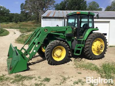 1996 John Deere 7800 MFWD Tractor w/740 Loader