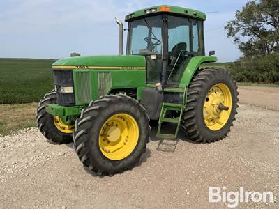 1995 John Deere 7800 MFWD Tractor