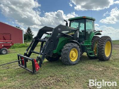 2005 John Deere 7820 MFWD Tractor w/Loader & Attachments