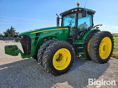 2010 John Deere 8295R MFWD Tractor