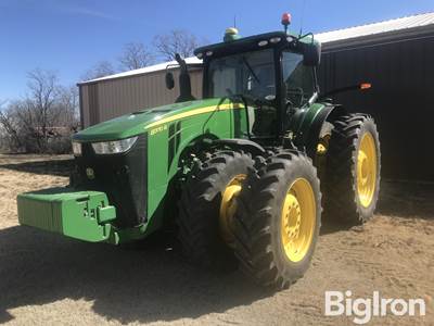2015 John Deere 8370R MFWD Tractor