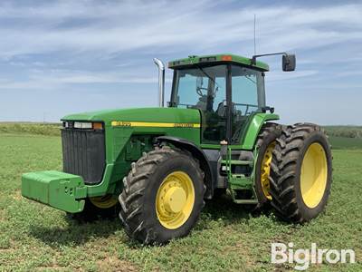1995 John Deere 8400 MFWD Tractor