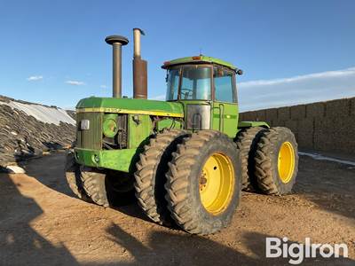 1976 John Deere 8430 4WD Tractor