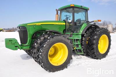 John Deere 8520 MFWD Tractor