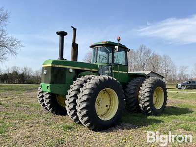 1977 John Deere 8630 4WD Tractor