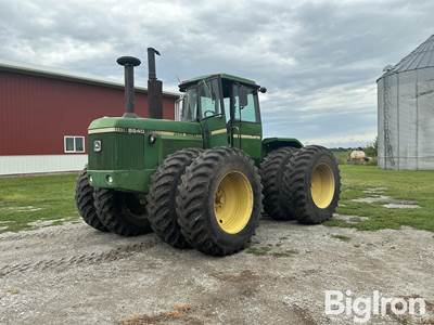 1982 John Deere 8640 4WD Tractor
