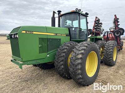1990 John Deere 8760 4WD Tractor