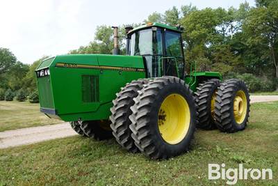 1994 John Deere 8870 4WD Tractor