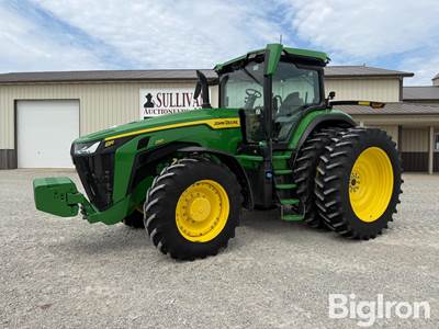 2025 John Deere 8R 250 MFWD Tractor