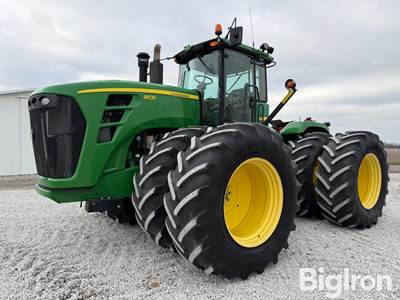 2011 John Deere 9530 4WD Tractor