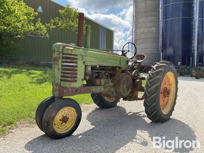 1945 John Deere A 2WD Tractor