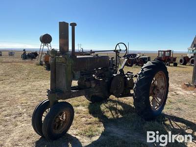 1938 John Deere A 2WD Tractor