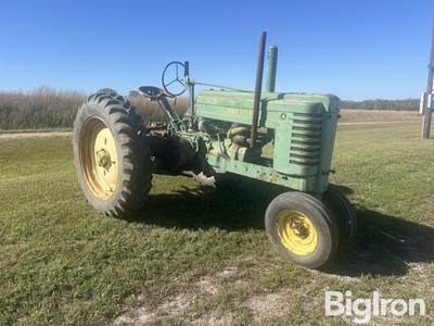 1944 John Deere A 2WD Tractor