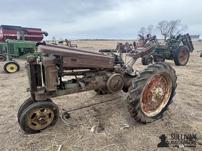 John Deere H 2WD Tractor