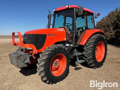 Kubota M105X MFWD Tractor