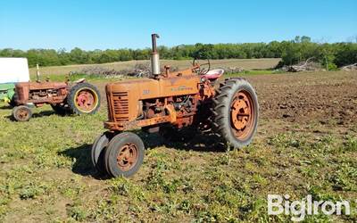 1956 McCormick / Farmall 300 2WD Tractor