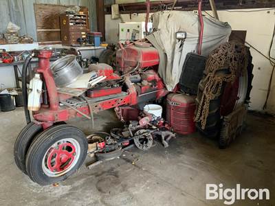 1947 McCormick Farmall H 2WD Parts Tractor