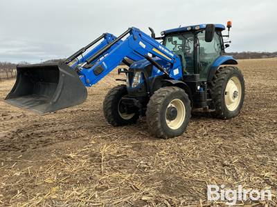 New Holland T7.190 Supersteer MFWD Tractor w/Loader