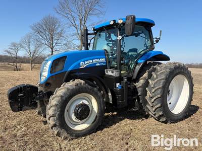 New Holland T7.210 MFWD Tractor