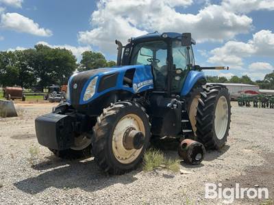 New Holland T8.360 MFWD Tractor