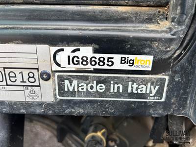 2007 New Holland TL100A MFWD Tractor