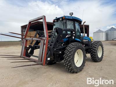 1998 New Holland Versatile TV140 4WD Bi-Directional Tractor